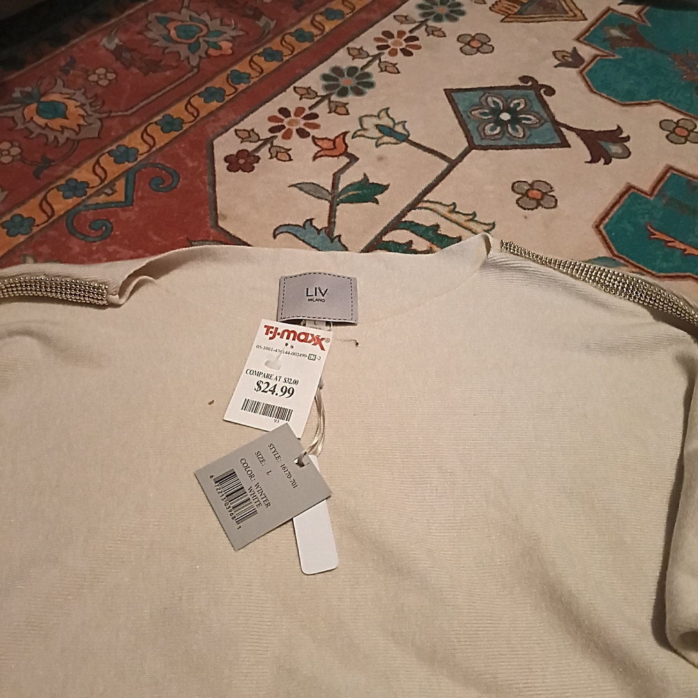 Women's Cream Sweater